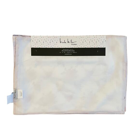 Nicole Miller Valentines Day Heart Placemats 13x19 Pink & Red Floral Set 4 New - Picture 8 of 12